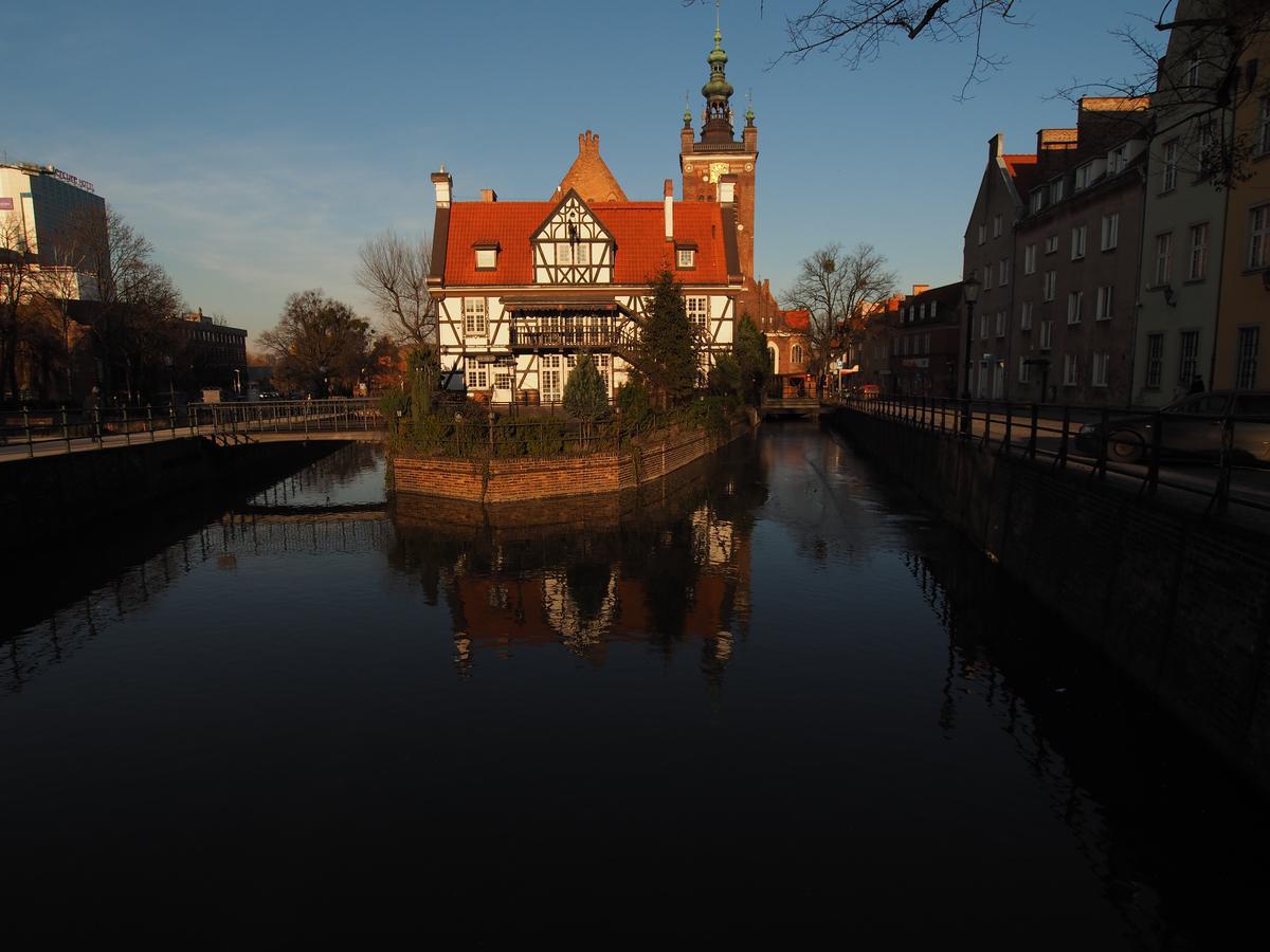 Appartement Grand Tourist Gemini à Gdańsk Extérieur photo