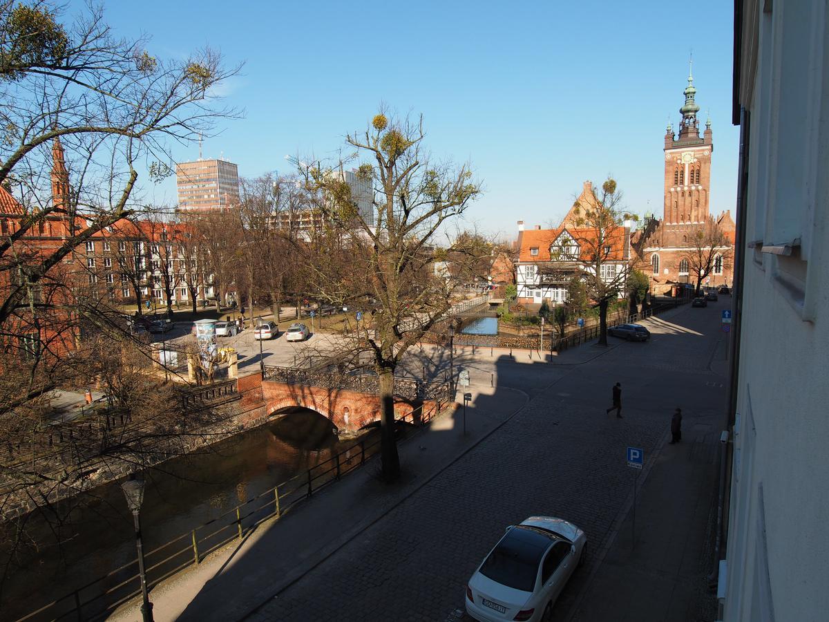 Appartement Grand Tourist Gemini à Gdańsk Extérieur photo