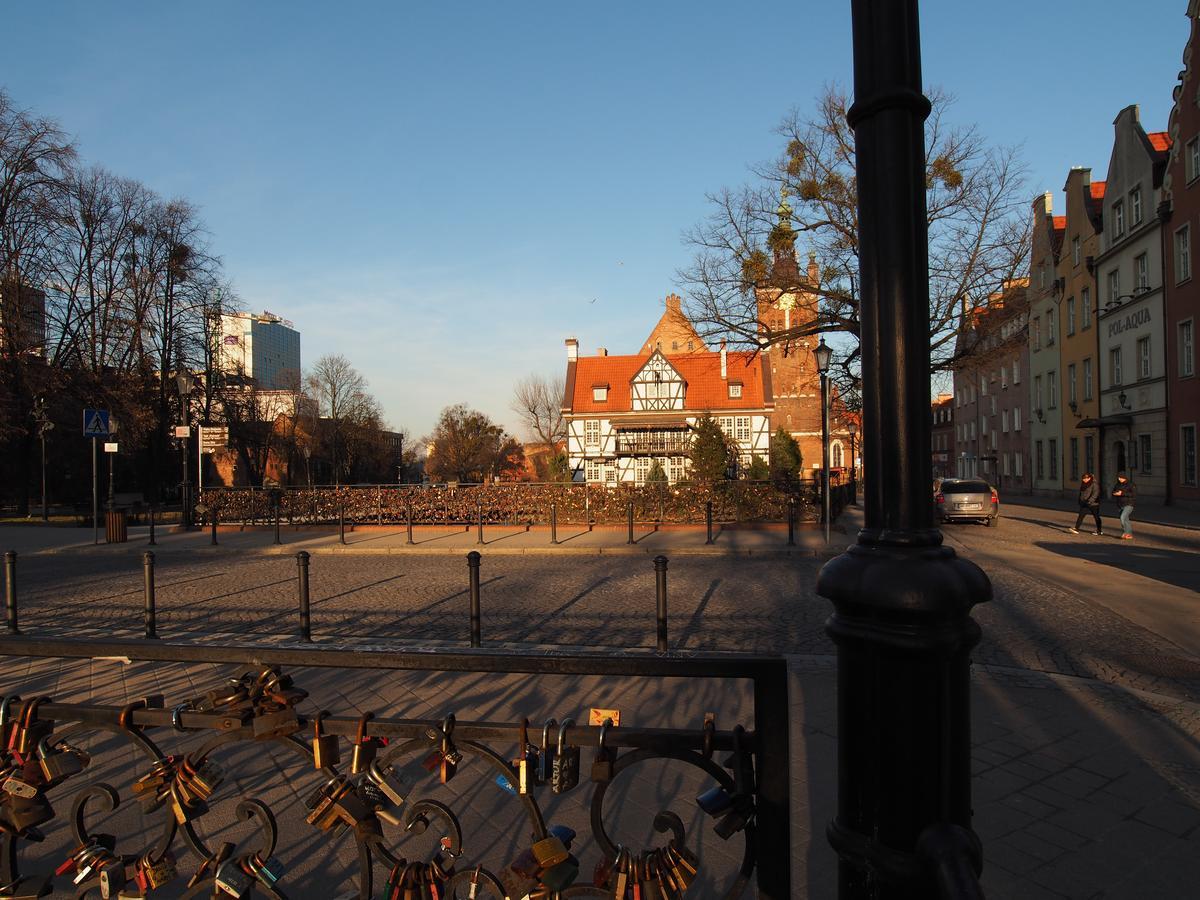 Appartement Grand Tourist Gemini à Gdańsk Extérieur photo